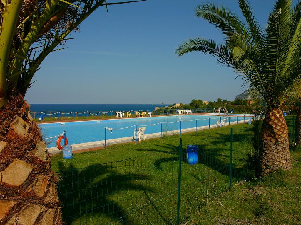 Camping Costa Ponente Cefalù Eksteriør billede