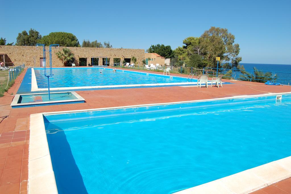 Camping Costa Ponente Cefalù Eksteriør billede